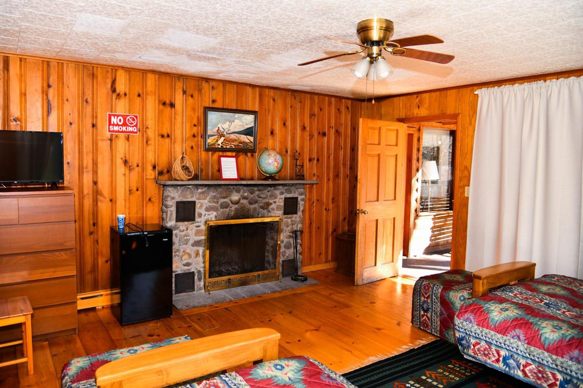 Xenia Lodge ฮันเตอร์ ภายนอก รูปภาพ