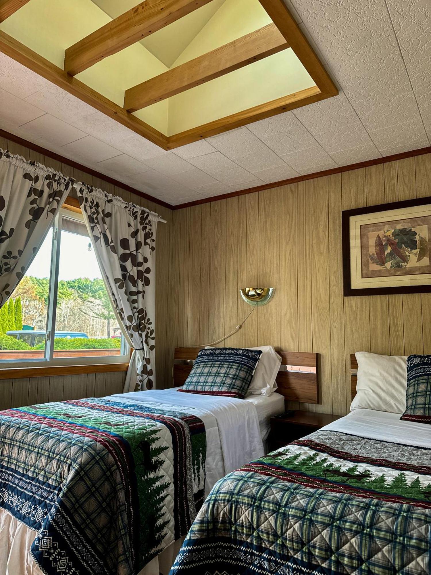 Xenia Lodge ฮันเตอร์ ภายนอก รูปภาพ