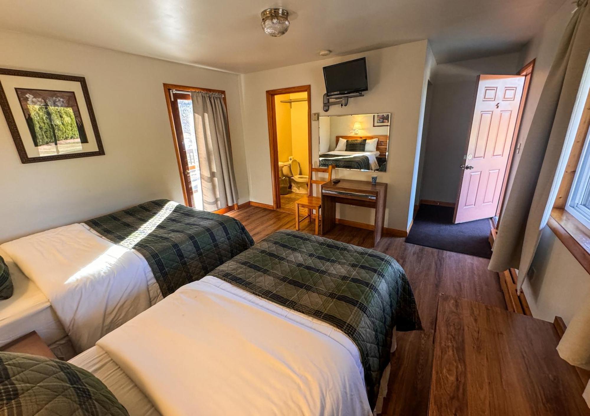 Xenia Lodge ฮันเตอร์ ภายนอก รูปภาพ