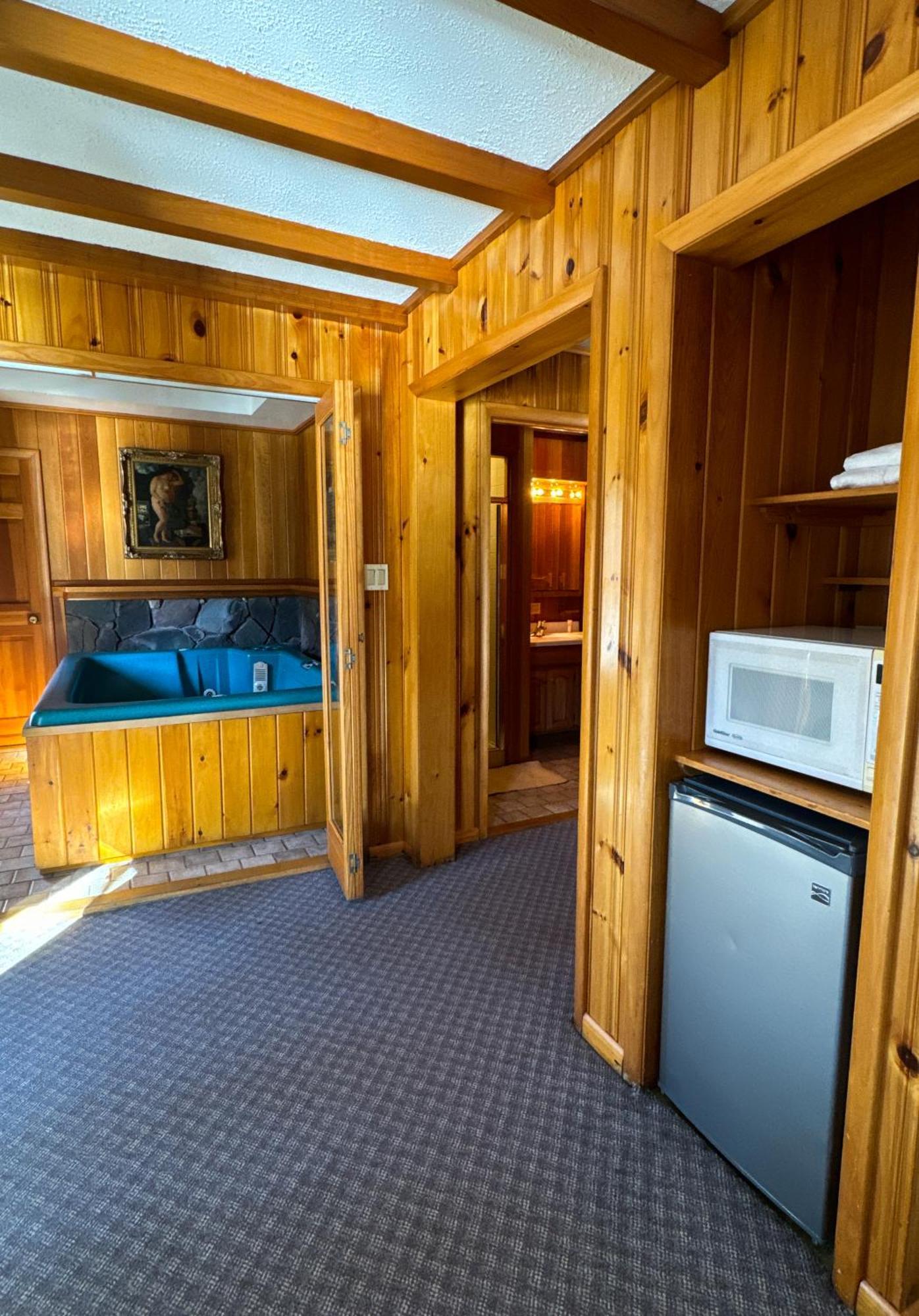 Xenia Lodge ฮันเตอร์ ภายนอก รูปภาพ