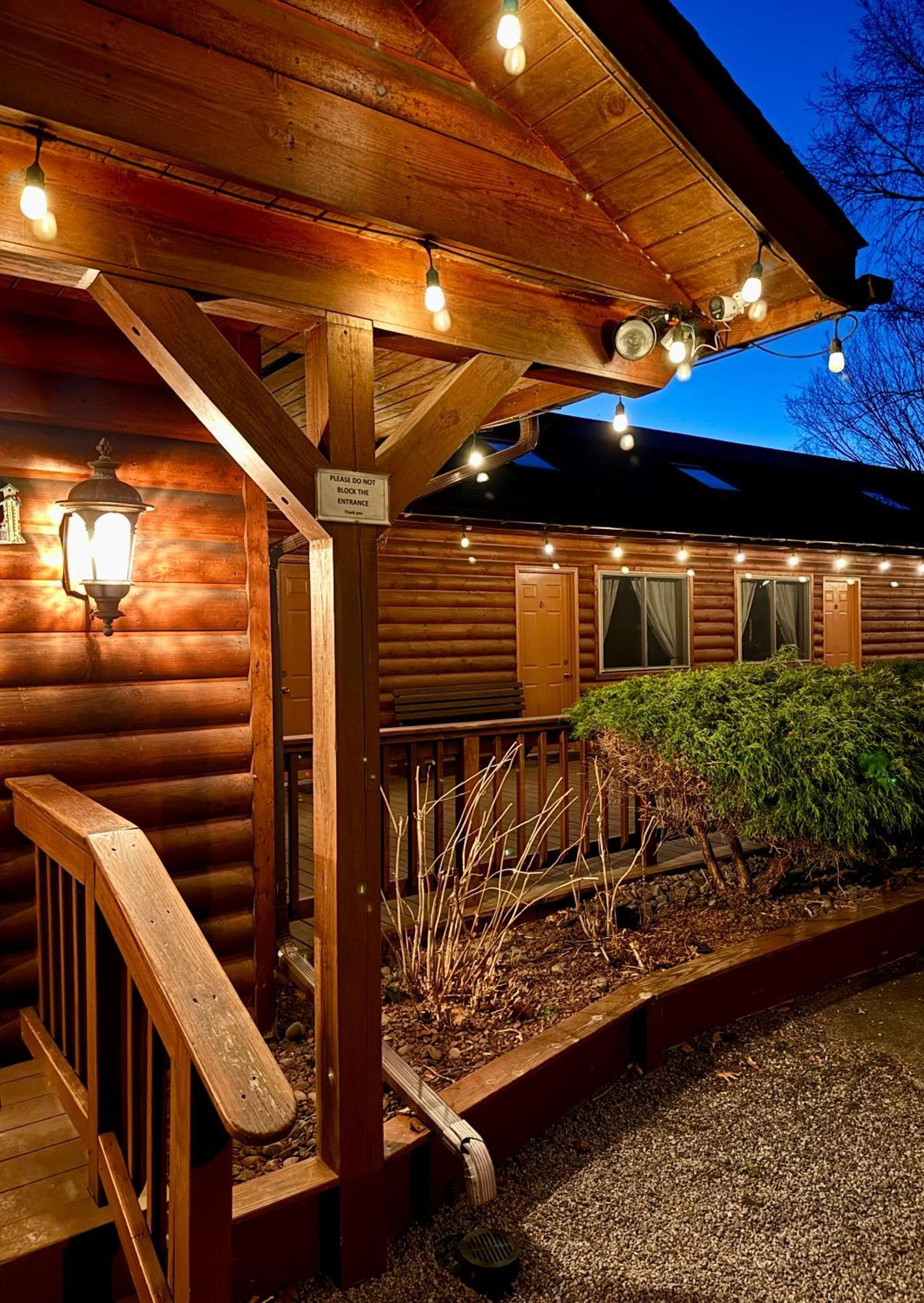 Xenia Lodge ฮันเตอร์ ภายนอก รูปภาพ
